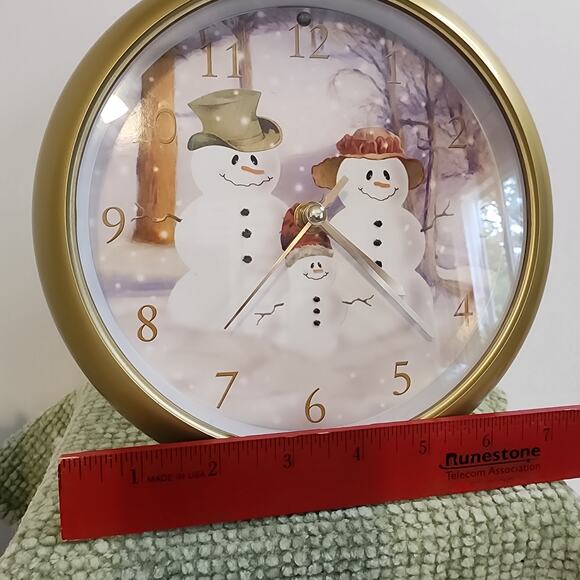 Feldstein Christmas Carol Clock Snowman Scene Plays 12 Holiday Carols w/ Box - Picture 10 of 14